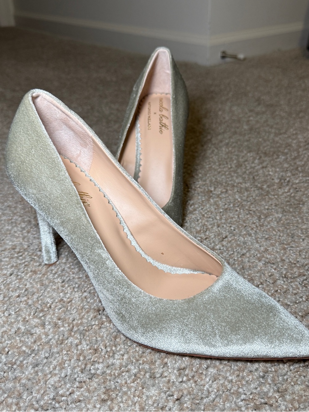 Antonio Melani Velvet Heels